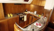 SY MUSTIQUE -  Galley sistership